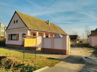 Vacation Home Holiday House With A Parking Space Orolik Slavonija