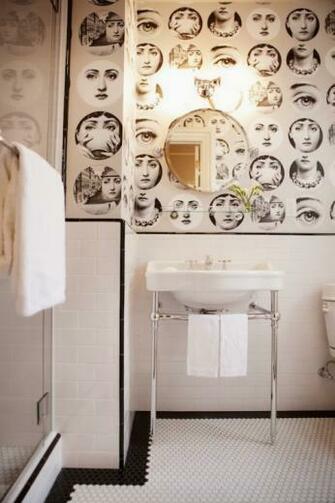 To Da Loos Fornasetti Tema E Variazioni Wallpaper Bathrooms