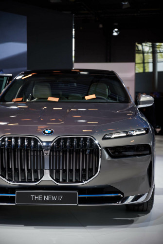 Bmw Series And I7 Image Live From Olympiapark