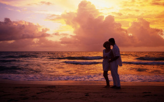 Love Couple Wallpaper