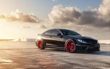 Mercedes Benz C63 Amg Wallpaper HD Background