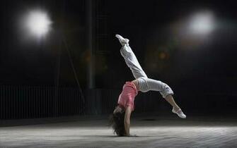 Modern Dance Wallpaper