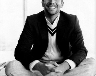 Bradley Cooper Love Wallpaper