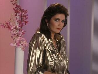 Lynda Carter Wallpaper