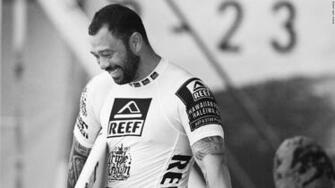 Surfing Legend Vincent Sunny Garcia Hospitalized Cnn