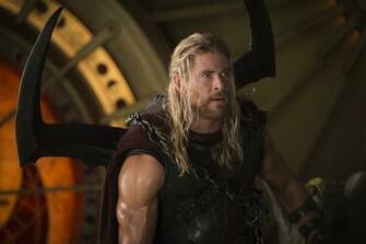 Chris Hemsworth On Thor Ragnarok Mcu Connections And