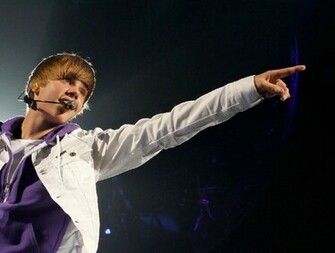 Justin Bieber Pictures Bio Wiki Clothing