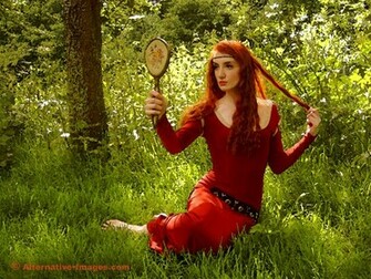 Pre Raphaelite By Alt Image