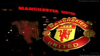 Manchester United Logo Wallpaper Collection