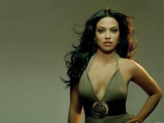 Navi Rawat Desktop Wallpaper In Widescreen