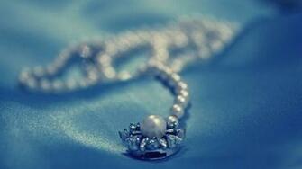 Jewelry Widescreen Wallpaper X