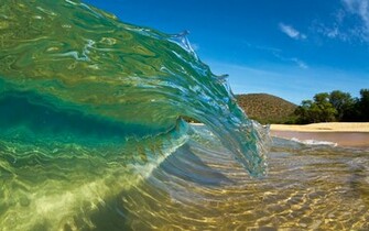 Curl Big Makena Beach Maui Hawaii U S Vacations