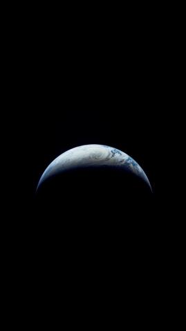 Crescent Earth R AmoledBackground