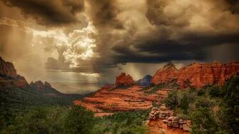 Desktop Wallpaper Storm Clouds Over The Red Rocks Of Sedona Arizona