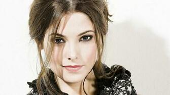 Ashley Greene Full HD Wallpaper Picture Image