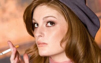 Faye Reagan Blonde Close Up Face Girl Non Nude