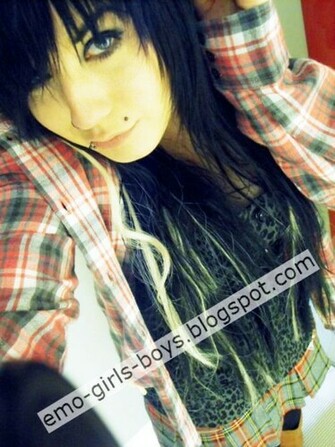 Emo Cute Wallpaper Girls