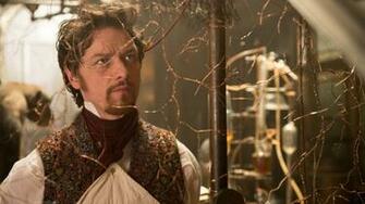 James Mcavoy In Victor Frankenstein Wallpaper