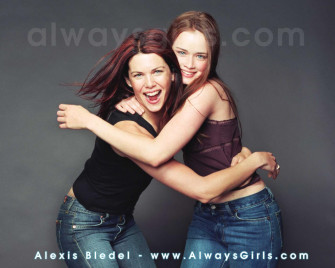 Lorelai Rory Gilmore Girls Wallpaper