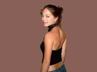 Kristin Kreuk Wallpaper Celebrities Girls