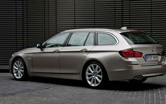 Bmw Series Touring Wallpaper