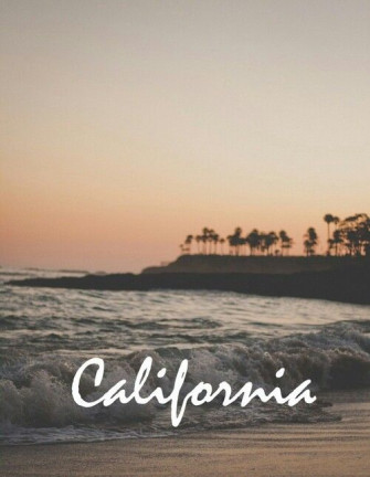 Samantha Keller On California Wallpaper
