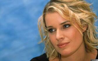 Mystique Rebecca Romijn Sexy Image Thecelebritypix