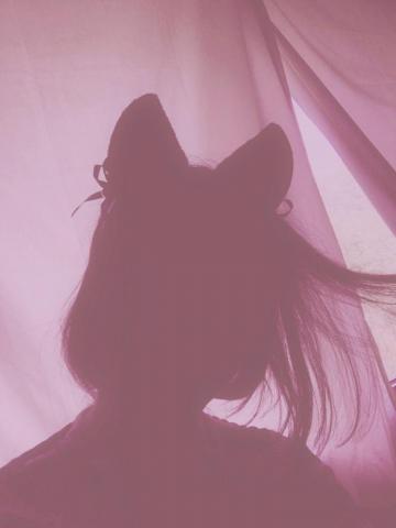Aesthetic Girls Image Wallpaper For
