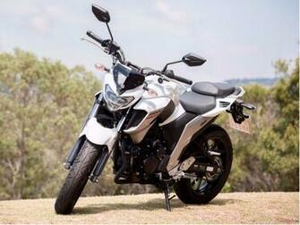 Yamaha Fazer Chega S Lojas Por R