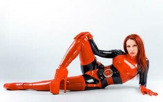 Bianca Beauchamp Wallpaper Collection For