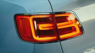 Bentley Bentayga Plug In Hybrid Tail Light HD Wallpaper