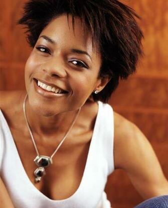 Naomie Harris Photo Of Pics Wallpaper