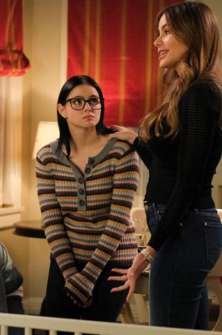 The Cast Of Modern Family Then And Now Photos