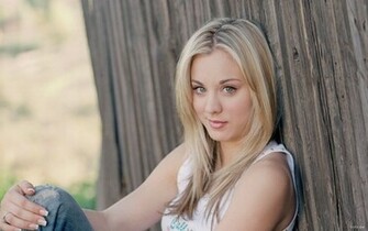 Kaley Cuoco Wallpaper Fanclubs