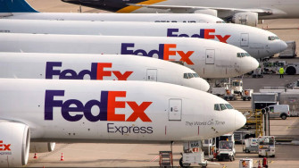 Aircrafts Courier Fedex Tracking Kt0icxi08mwexc92 Wallpaper
