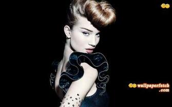Wallpaper Fetch Rosie Huntington Whiteley