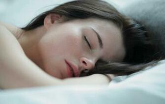 Wallpaper Macro Pretty Lips Face Brunette Sleep Bed