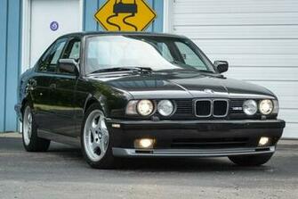 Bmw E34 Wallpaper