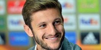 Lallana Minta Liverpool Segera Lupakan Euforia Kalahkan