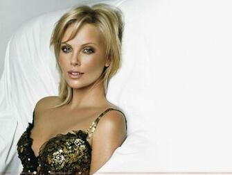 Charlize Theron Hot HD Wallpaper Fun Hungama