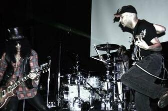 Adam Jones Tom Morello Imgkid The Image Kid