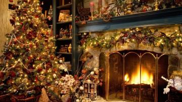 Tree By The Fireplace On Christmas Desktop Wallpaper