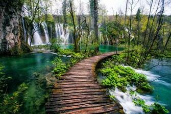 Plitvice Lakes National Park HD Wallpaper Background Image