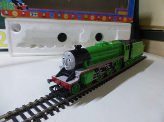 Hornby Dcc Fitted Thomas And Friends R9049 Henry The Green Engine
