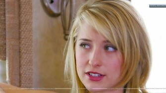 Allison Mack Wallpaper Photos Image In HD