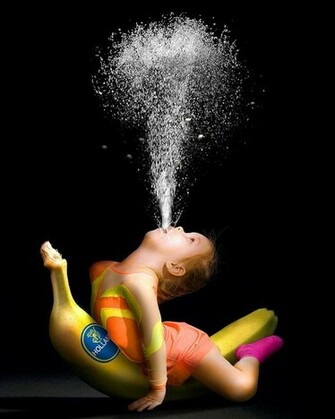 Wallpaper Cute Naughty Romantic Look Kids And Milky Girl