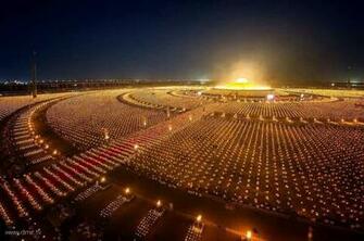 Wat Phra Dhammakaya Arranged The Ceremonies Of Offering