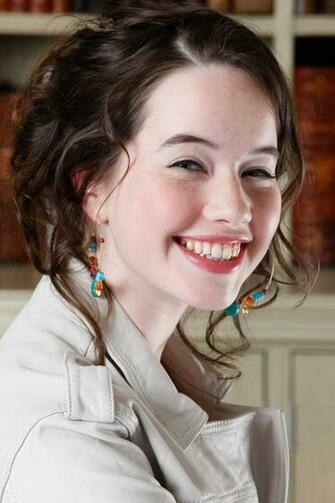 Anna Popplewell Wallpaper HD Background Wallpaperin4k Net