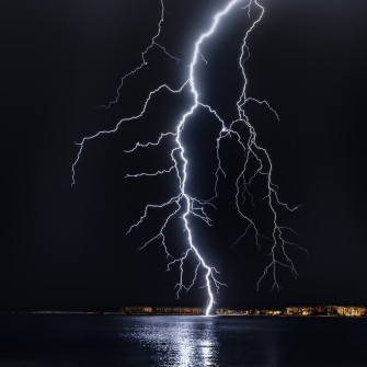 Lightning Night Dark Cool iPad Wallpaper HD 4k