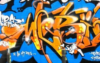 Optimized Alien Graffiti For Mobile Failed Of iPhone Round